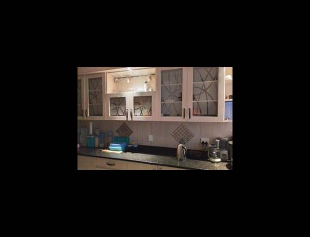 3 BEDROOM TOWNHOUSE FOR SALE IN THERESAPARK